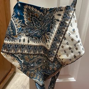 Shein Bandana top size small